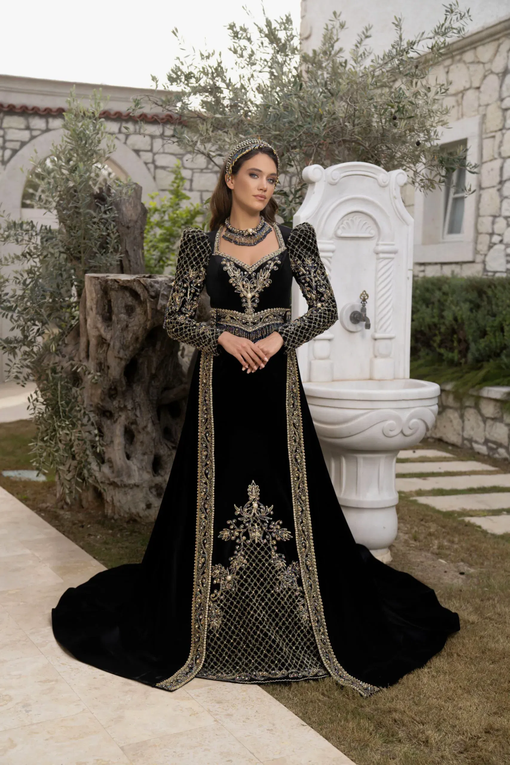 2024 DEMONTE MODEL BİNDALLI