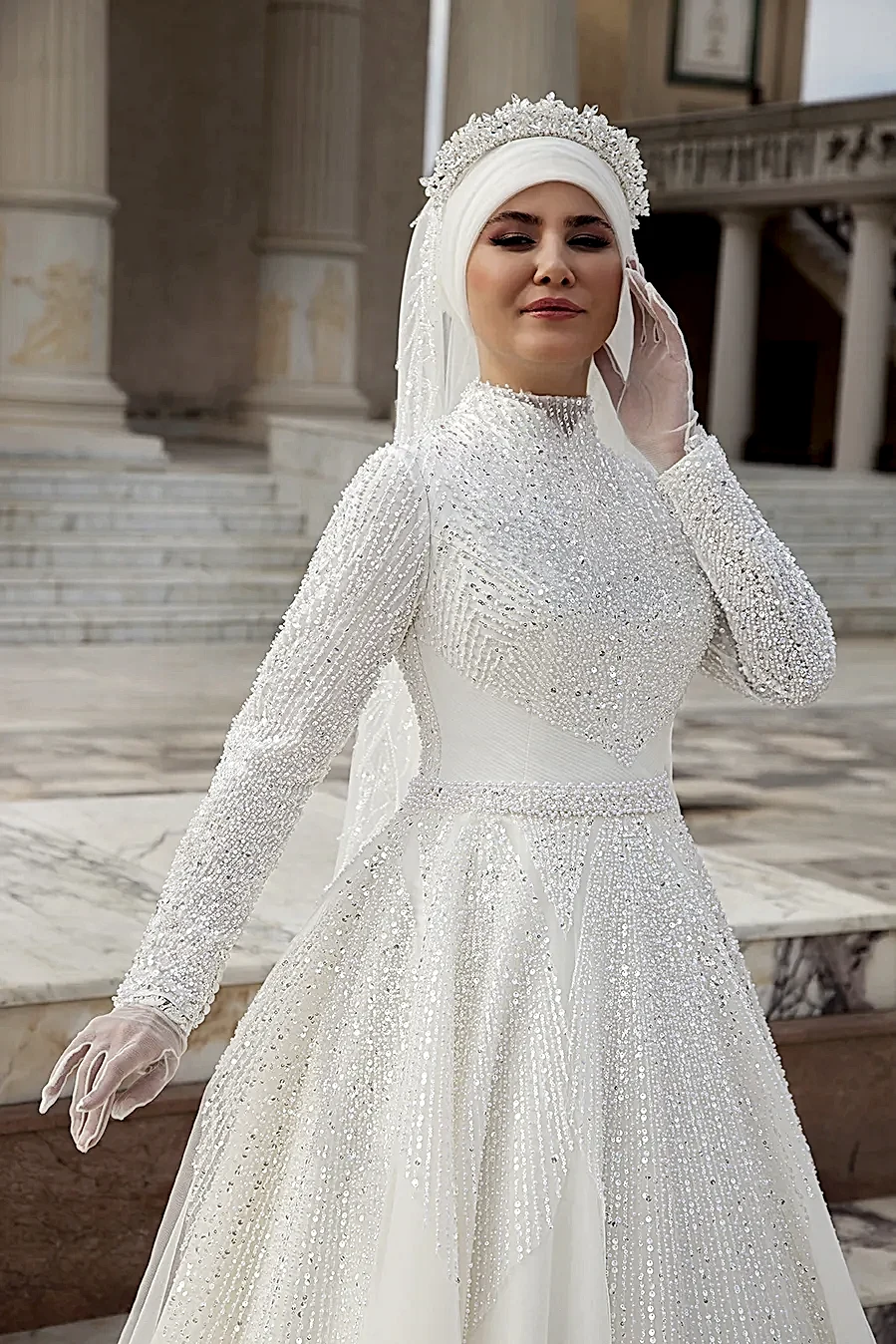 TESETTÜR GELİNLİK